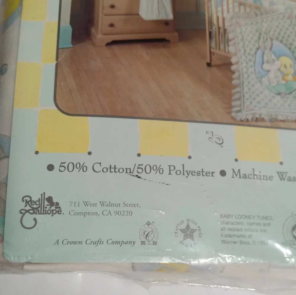 NIP Bugs&Tweety Crib Sheet Looney Tunes Baby Tweety Bird & Baby Bugs Bunny